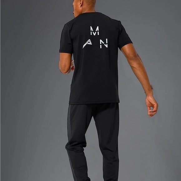 Boohoo MAN ACTIVE GYM REFLECTIVE BACK PRINT T-SHIRT, Black, Size L - Picture 4 of 7